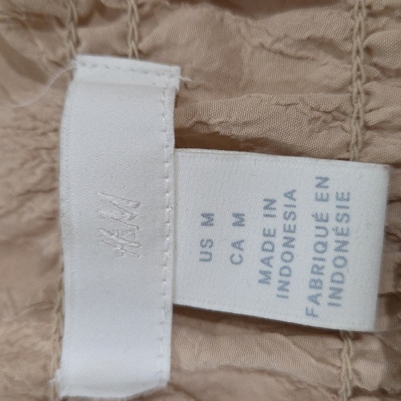 H&M Cream Smocked Blouse with Peter Pan Collar Size M NEW NO TAG - Picture 5 of 9